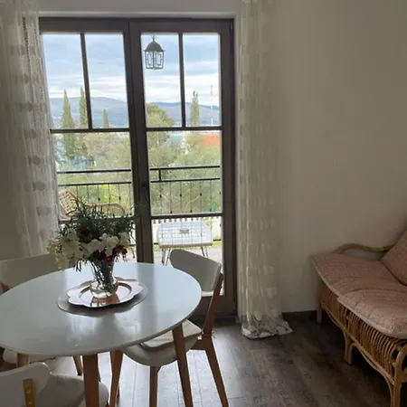 Apartment Kameja *